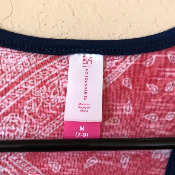 Cow skull/bandana print tank top - Picture 3 of 6